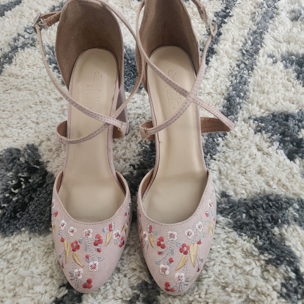 Soft pink heels!